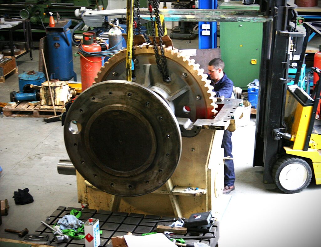 New Worm and Wheel for 50 Year Old Capstan Gearbox - Danross Engineering